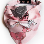 Foulard - Motifs rose